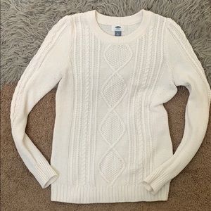 Old navy sweater size M